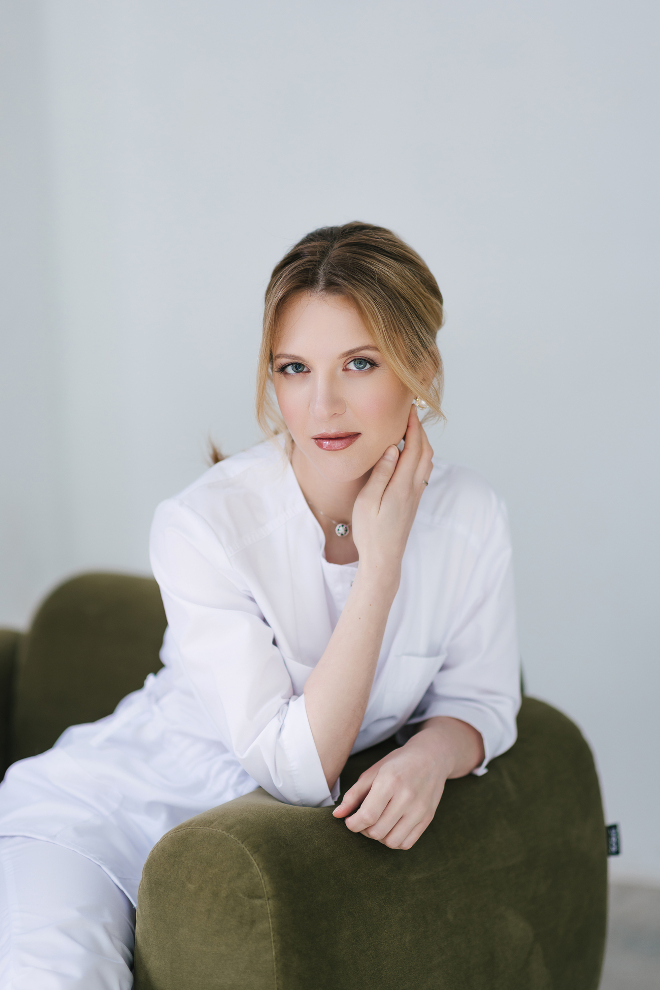 Звездный косметолог объяснила, как внешность влияет на эмоциональное благополучие